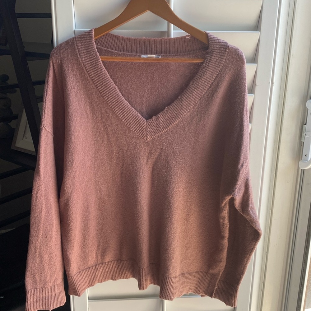 Pre loved distressed v neck sweater.